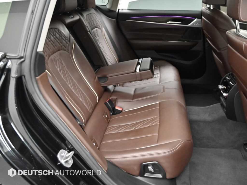 BMW Gran Turismo — photo 12