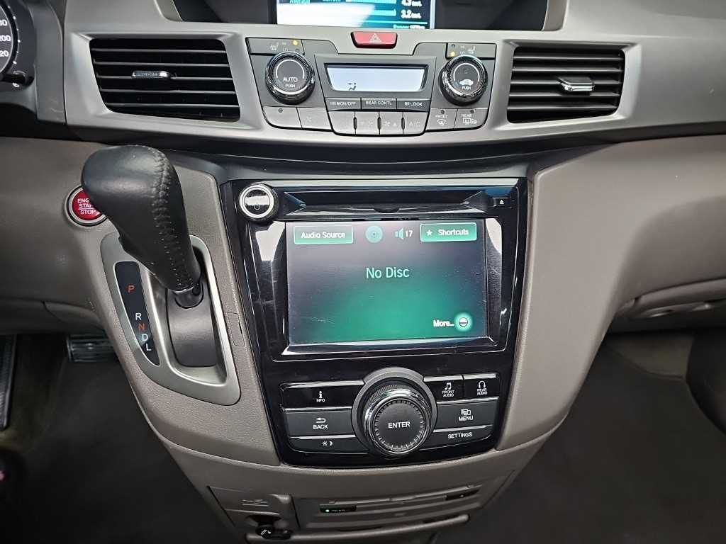 Honda Odyssey — photo 10
