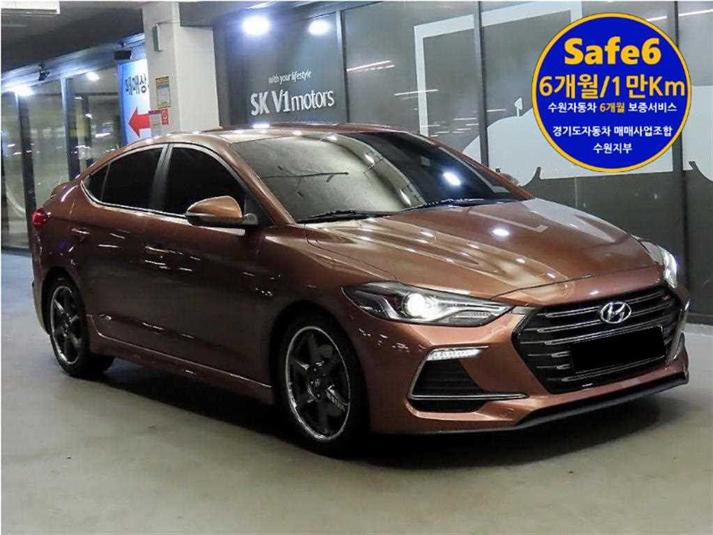 Hyundai Avante — photo 01