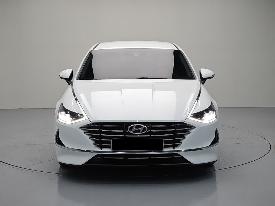 Hyundai Sonata — photo 02