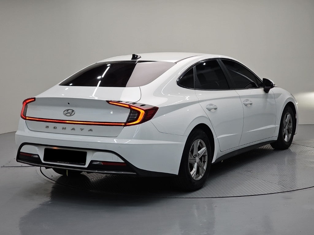 Hyundai Sonata — photo 04