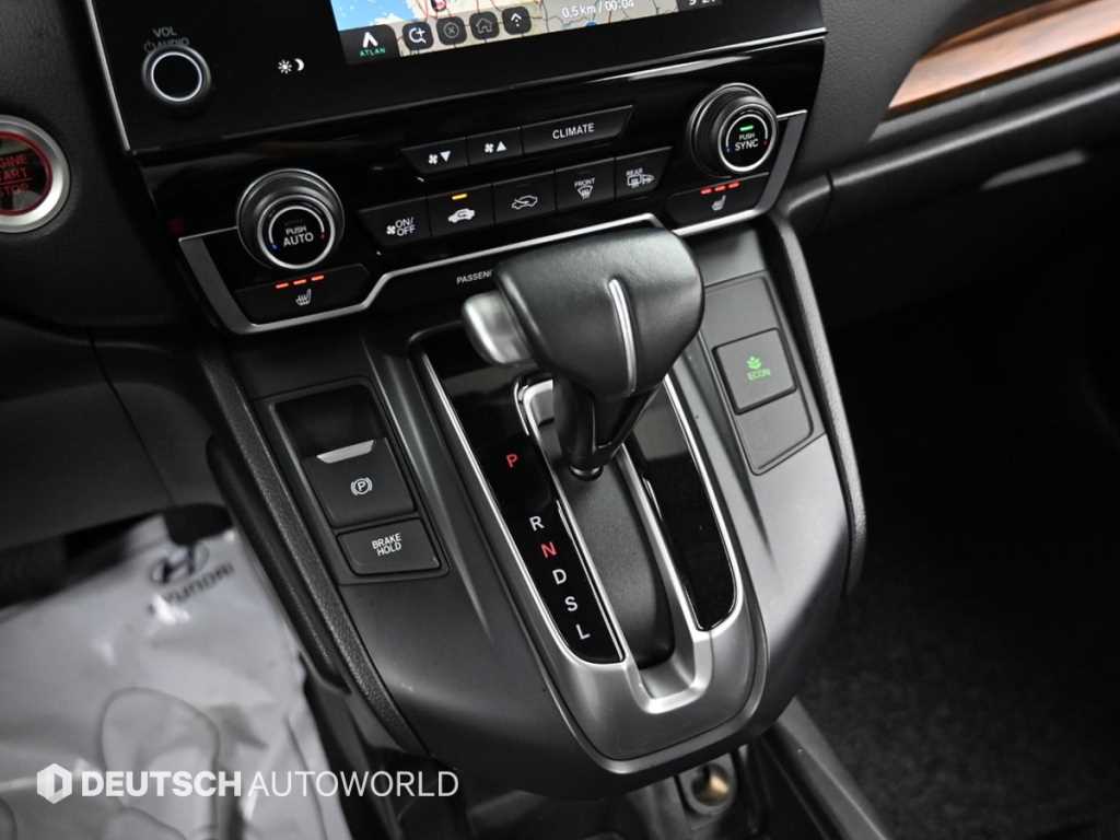 Honda CR-V — photo 09