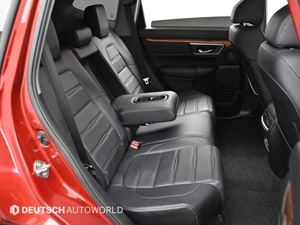 Honda CR-V — photo 12