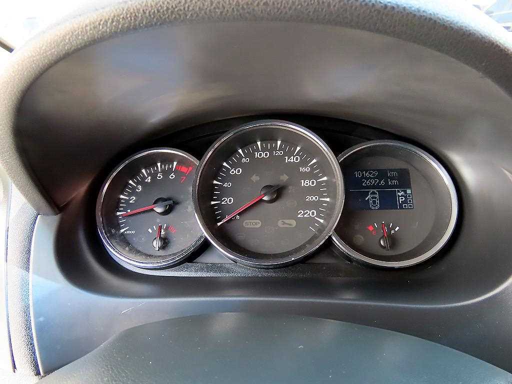 RENAULT SM3 — photo 09