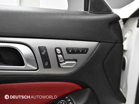 Mercedes-Benz SLC-Class — photo 17