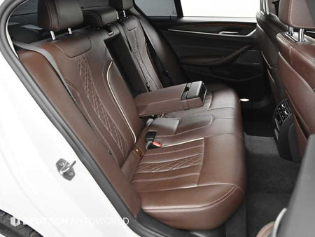 BMW 5-Series — photo 12