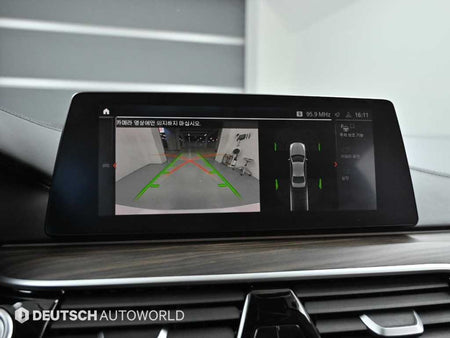 BMW 5-Series — photo 15