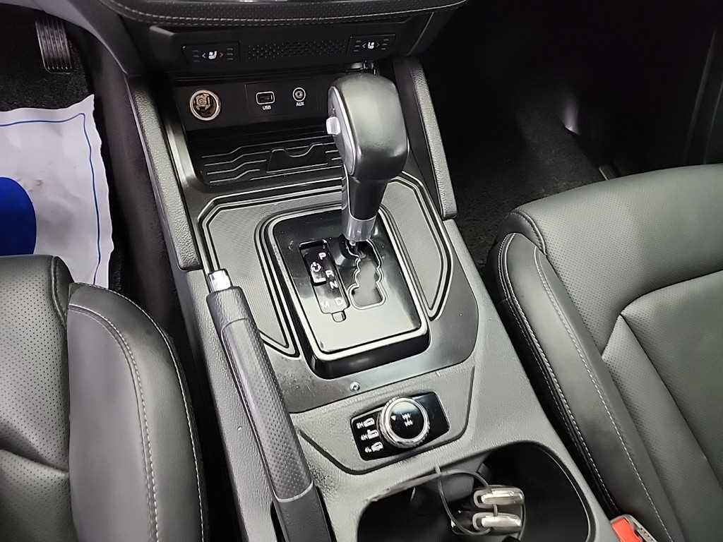 KGM Rexton — photo 08
