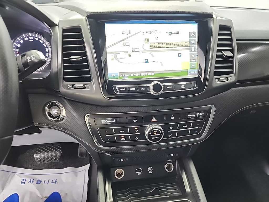 KGM Rexton — photo 10