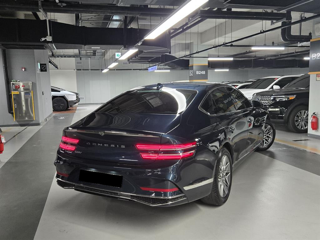 Genesis G80 — photo 02
