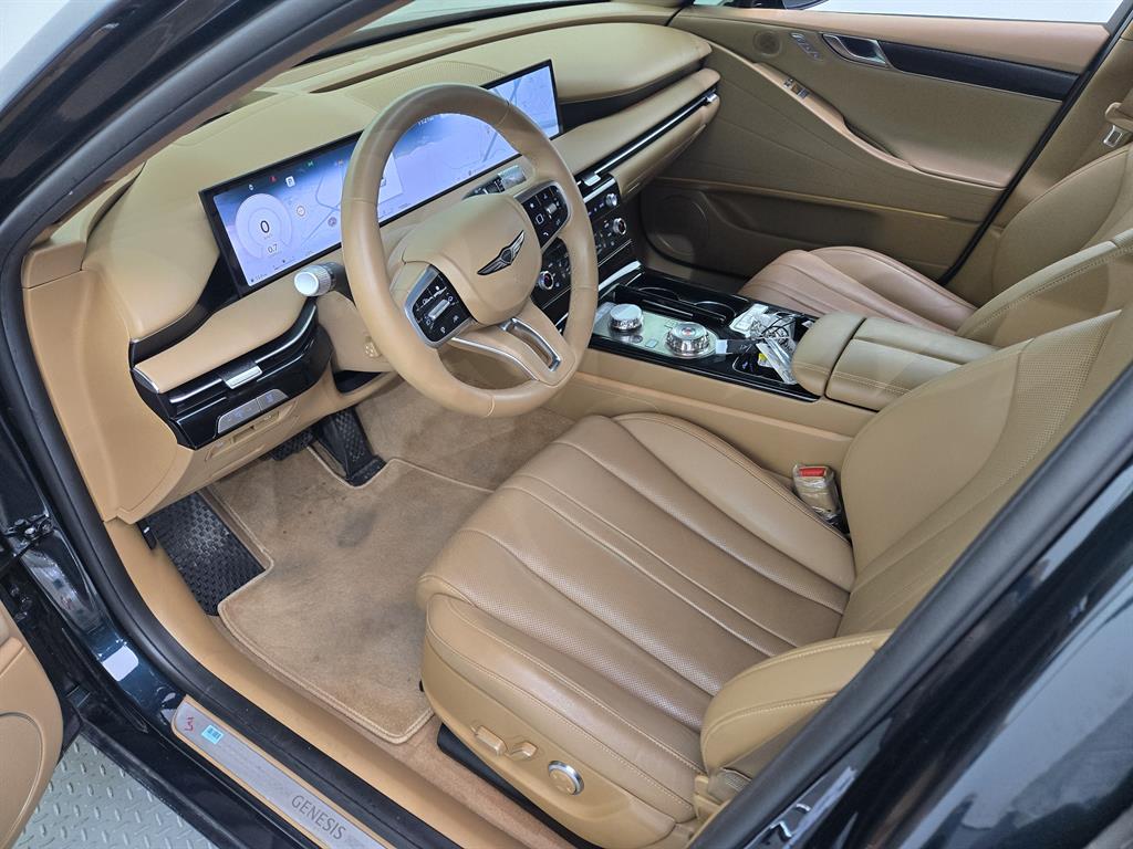 Genesis G80 — photo 12
