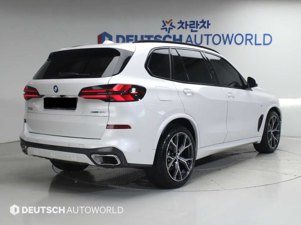BMW X5 — photo 02