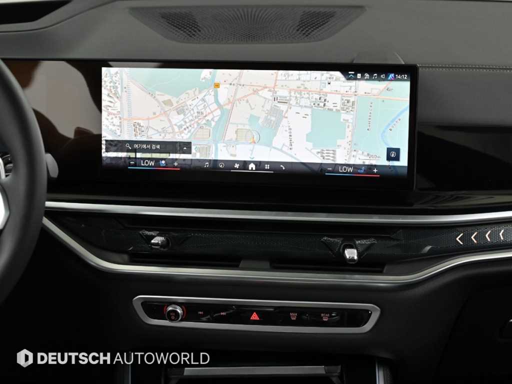BMW X5 — photo 14