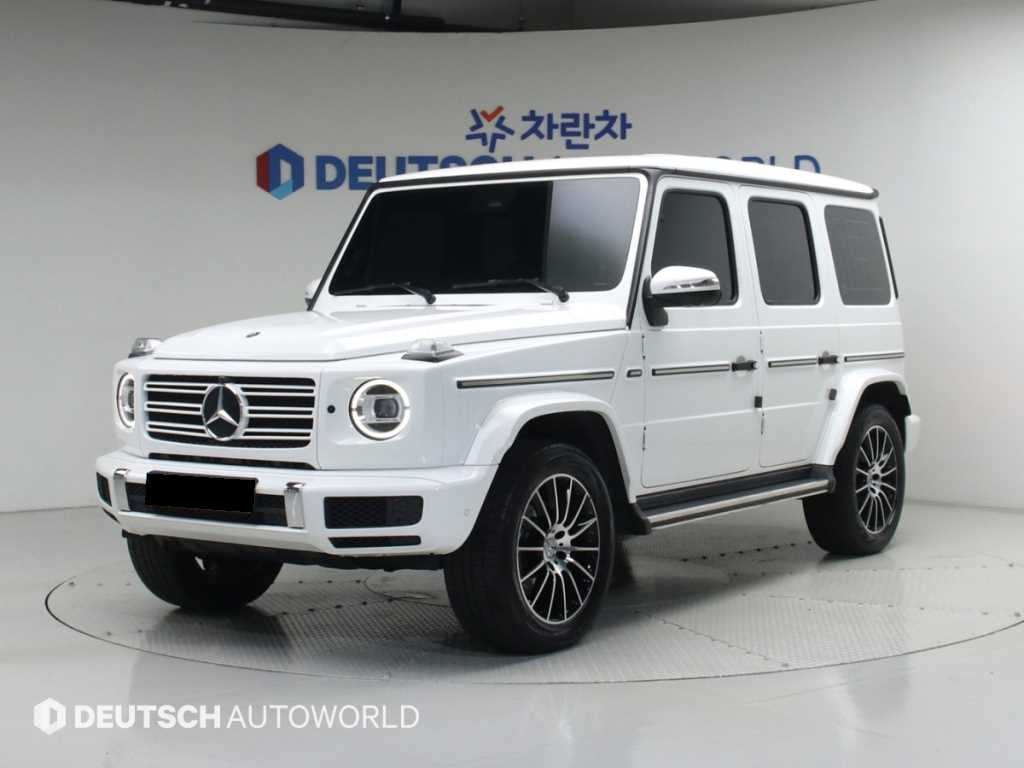 Mercedes-Benz G-Class — photo 01