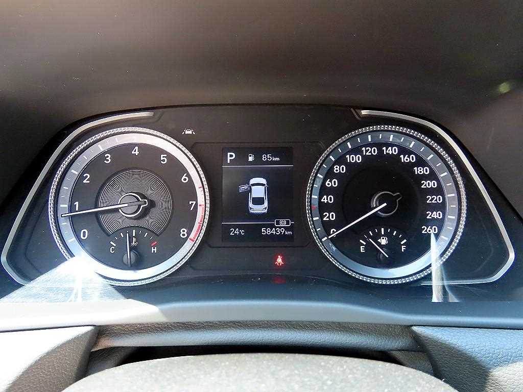 Hyundai Sonata — photo 09