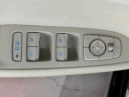 Hyundai Grandeur — photo 16