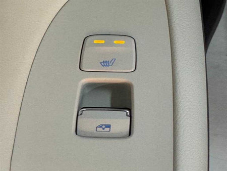 Hyundai Grandeur — photo 18