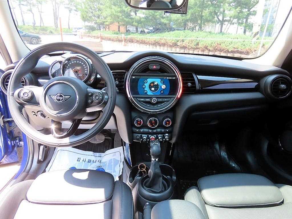 Mini Cooper — photo 07