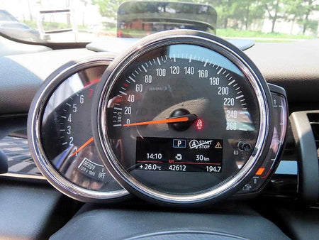 Mini Cooper — photo 09