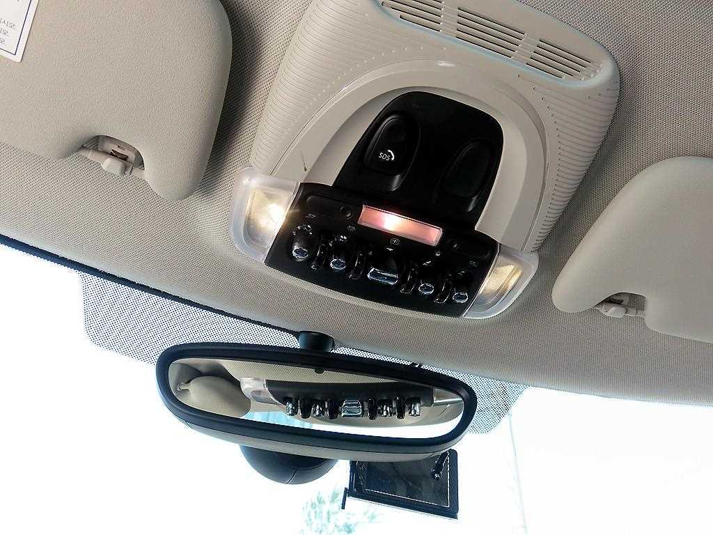 Mini Cooper — photo 17