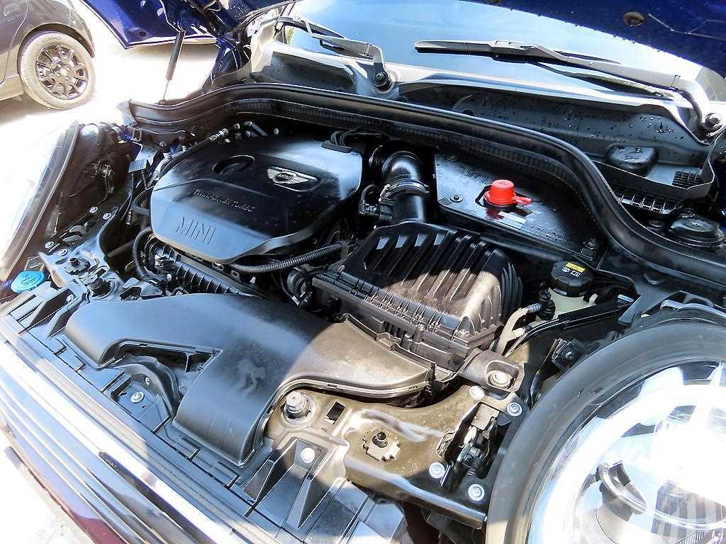 Mini Cooper — photo 19