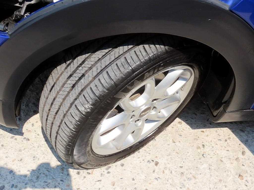 Mini Cooper — photo 20