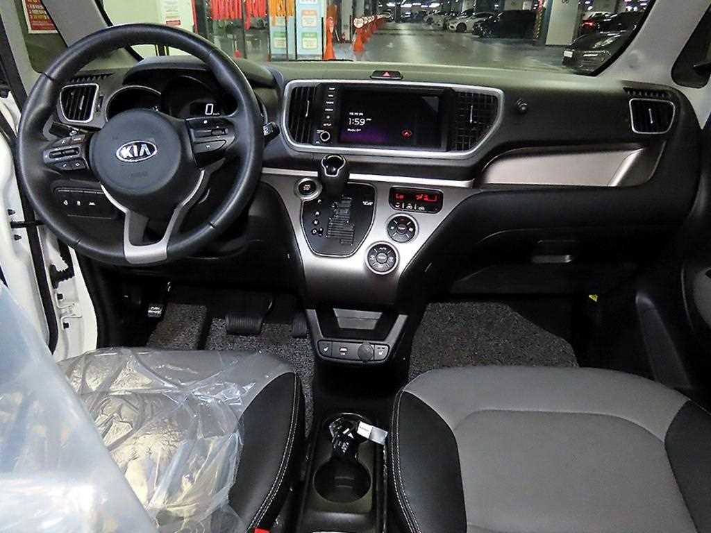 Kia RAY — photo 10