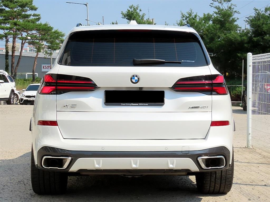 BMW X5 — photo 04