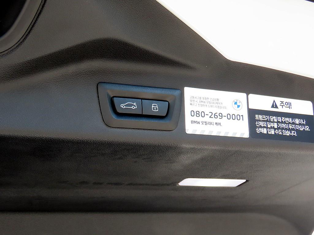 BMW X5 — photo 15