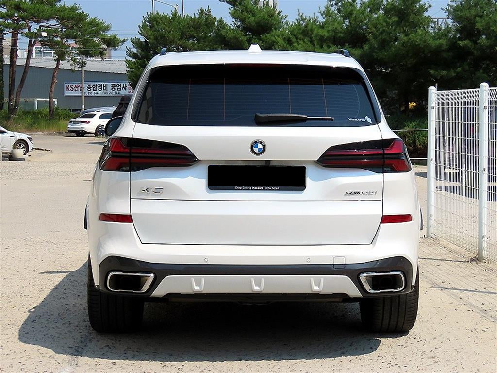 BMW X5 — photo 04