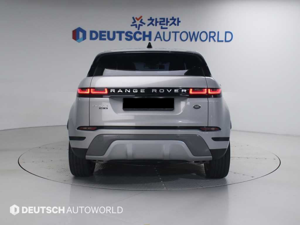 Land Rover Range Rover Evoque — photo 04
