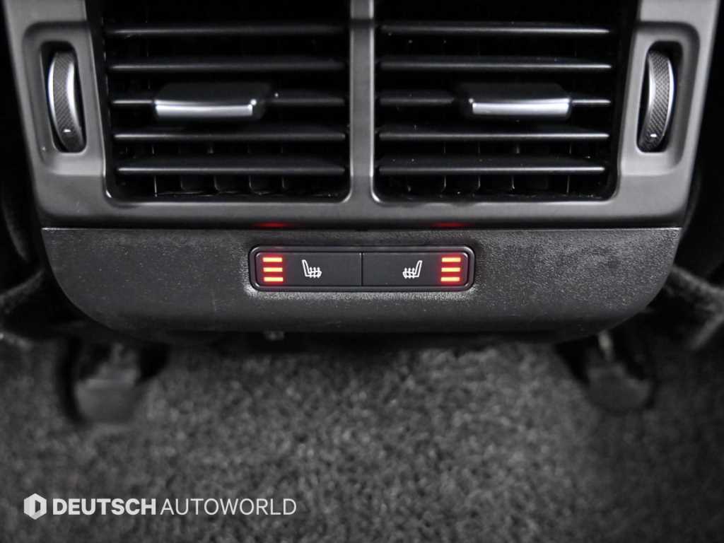 Land Rover Range Rover Evoque — photo 16