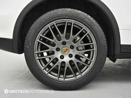 Porsche Cayenne — photo 05