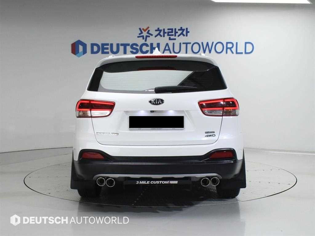 Kia Sorento — photo 04