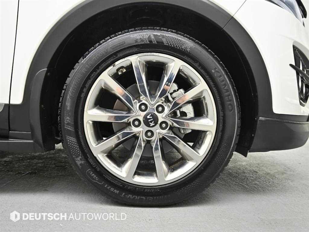 Kia Sorento — photo 05