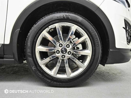 Kia Sorento — photo 05