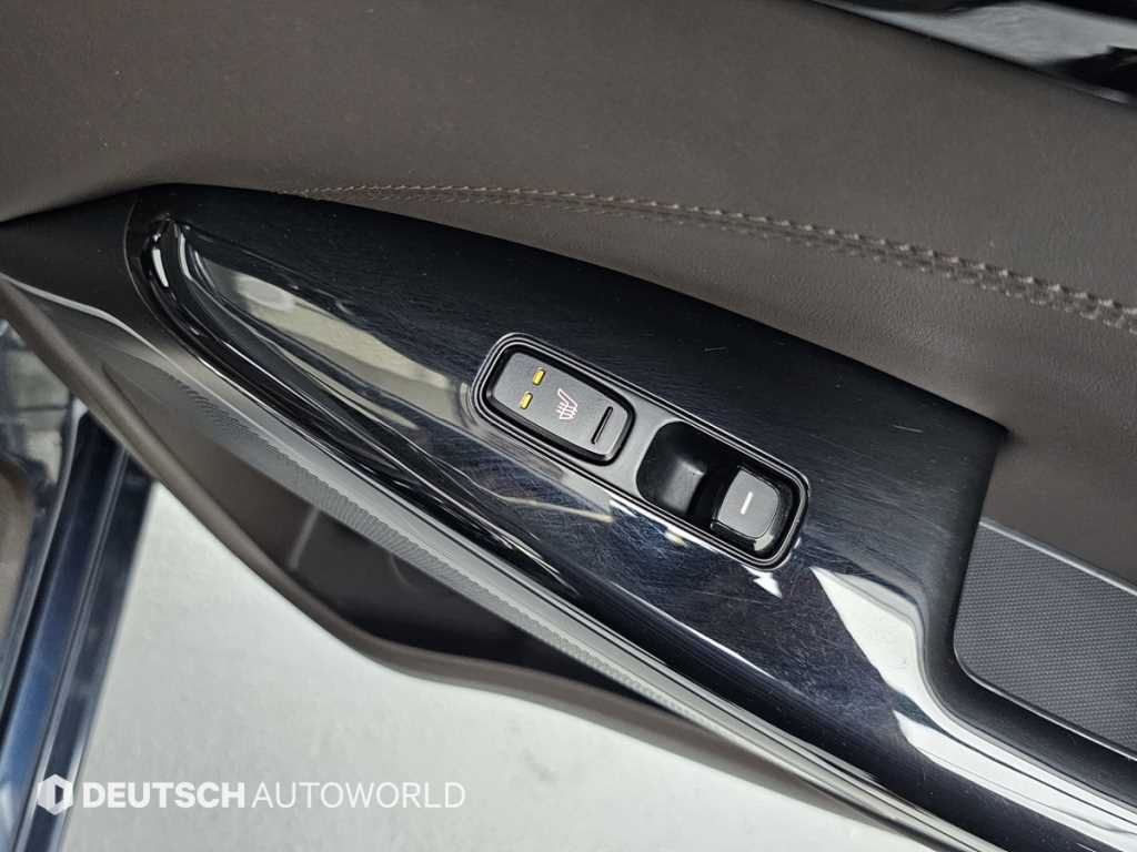 Kia K7 — photo 16