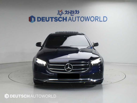 Mercedes-Benz E-Class — photo 03
