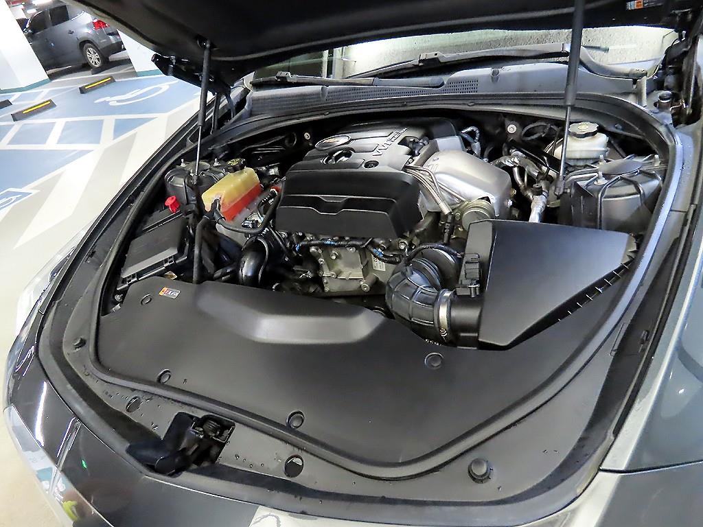 Cadillac CTS — photo 19