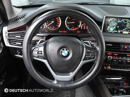 BMW X5 — photo 14