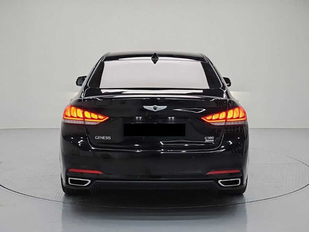 Hyundai Genesis — photo 03