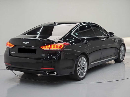 Hyundai Genesis — photo 04