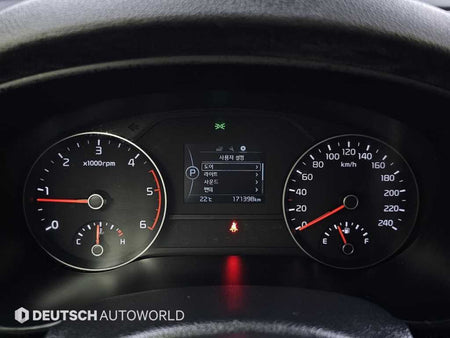 Kia Sportage — photo 08