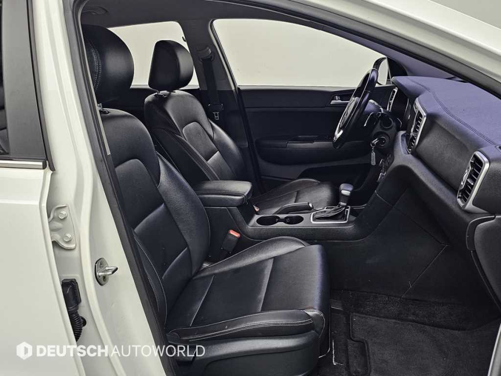 Kia Sportage — photo 10