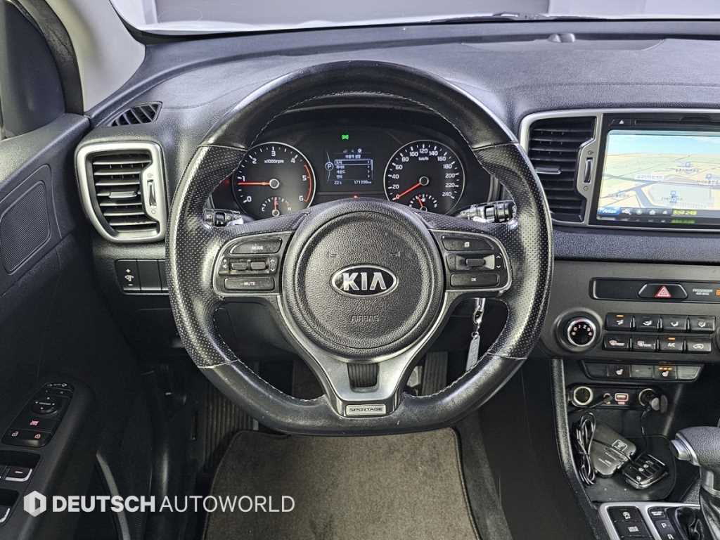 Kia Sportage — photo 13