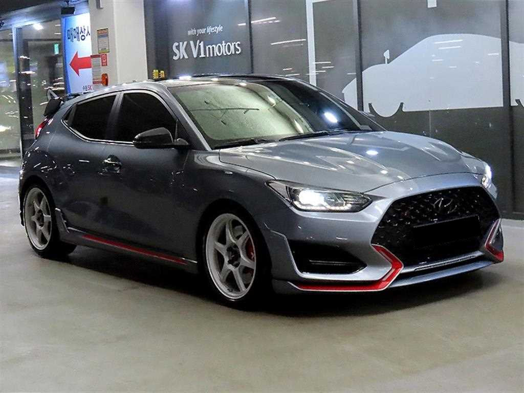 Hyundai Veloster — photo 01