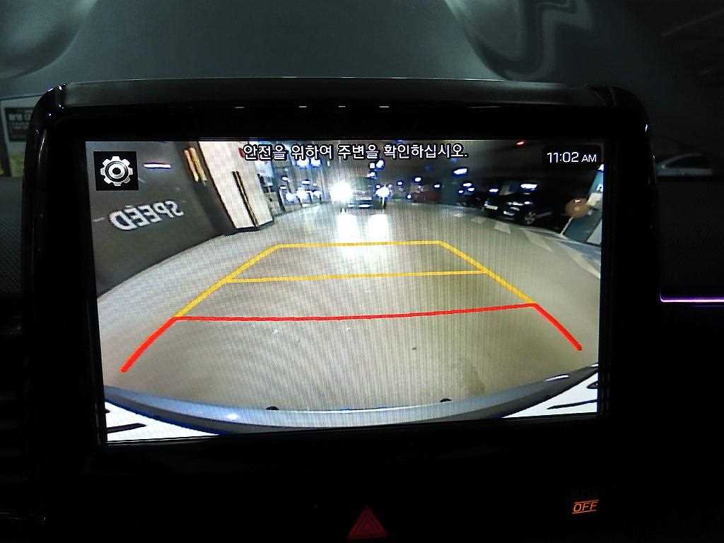 Hyundai Veloster — photo 15