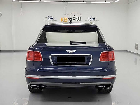 Bentley Bentayga — photo 03