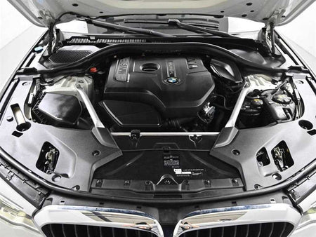 BMW 5-Series — photo 06