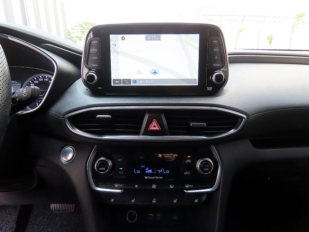 Hyundai Santafe — photo 12